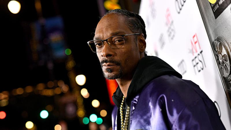 Snoop Dogg Loses Over 500K Instagram Followers After Appearing At Donald Trump's Inaugural Crypto Ball