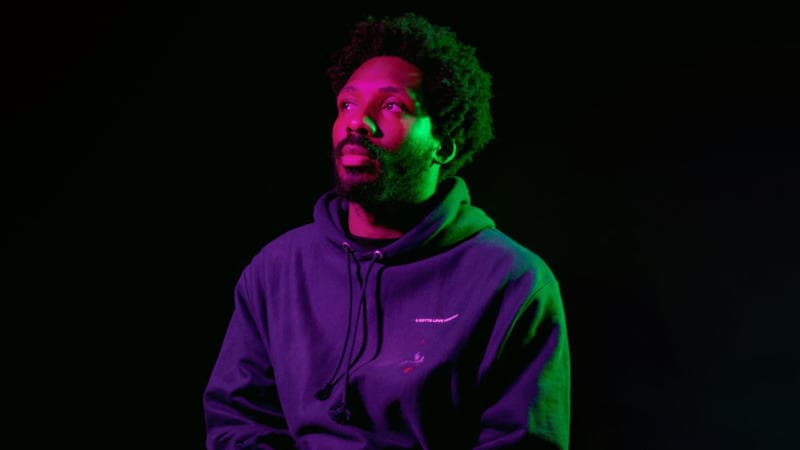 Meet Raymond Jones, A StockX Sneaker Authenticator Who's Ensuring Your Jordans Are Verified Meet Raymond Jones, A StockX Sneaker Authenticator Who's Ensuring Your Jordans Are Verified