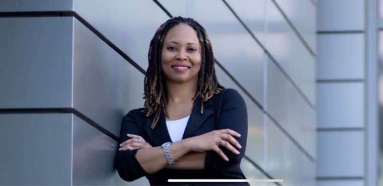 Antisha Walley Left A Position With An $80K Salary To Go Do The Job On Her Own — Now, Her Business Is Forecasted To Hit $100K