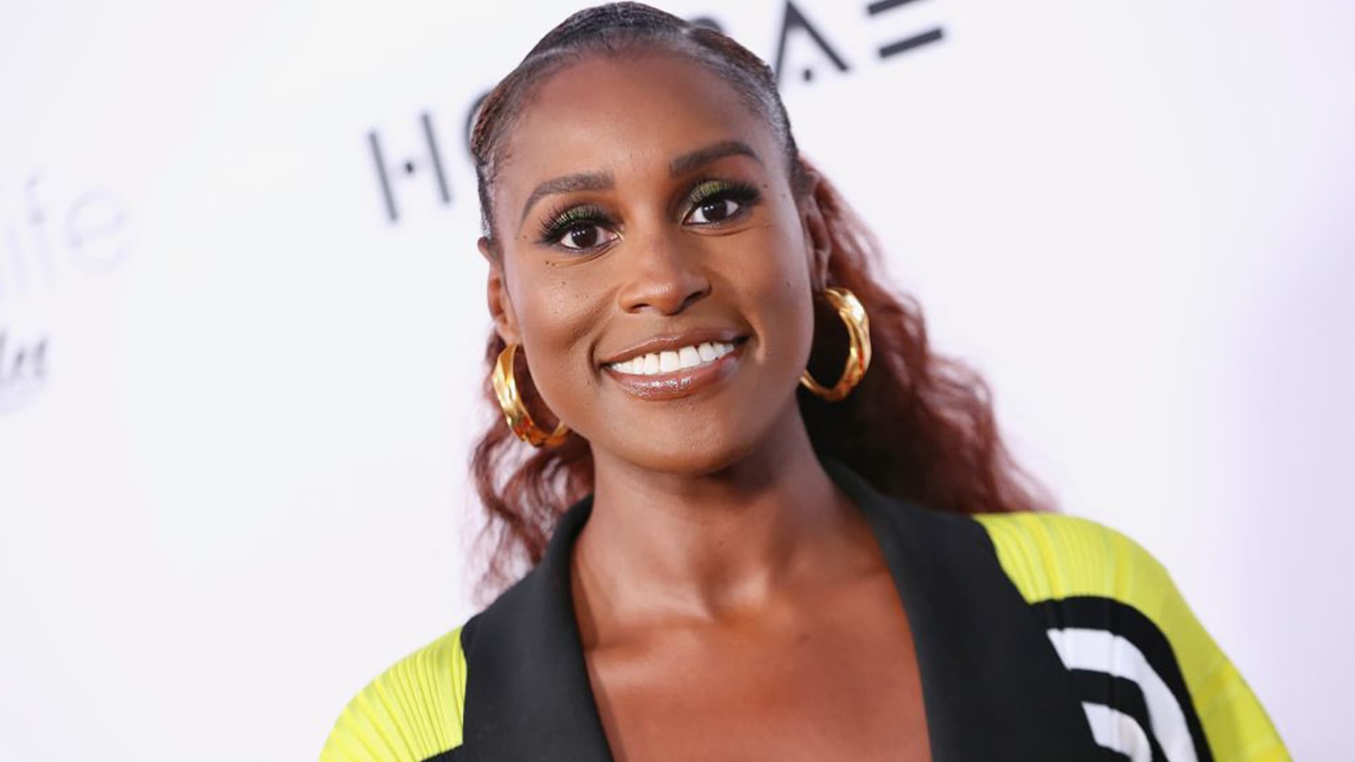 Issa Rae Details Her 'Insecure'-Like Introduction To Adulthood — 'We Never Paid Rent For Six Months' Issa Rae Details Her 'Insecure'-Like Introduction To Adulthood — 'We Never Paid Rent For Six Months'