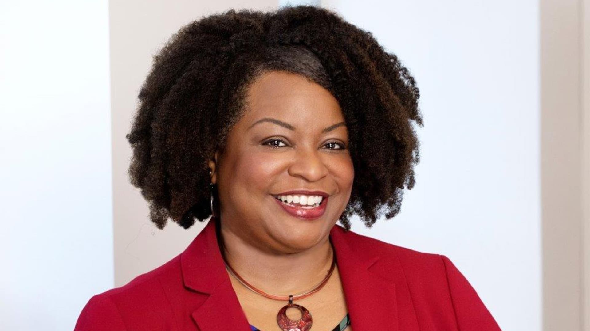 Darlene Goins Becomes First Black Woman President In History Of The Wells Fargo Foundation