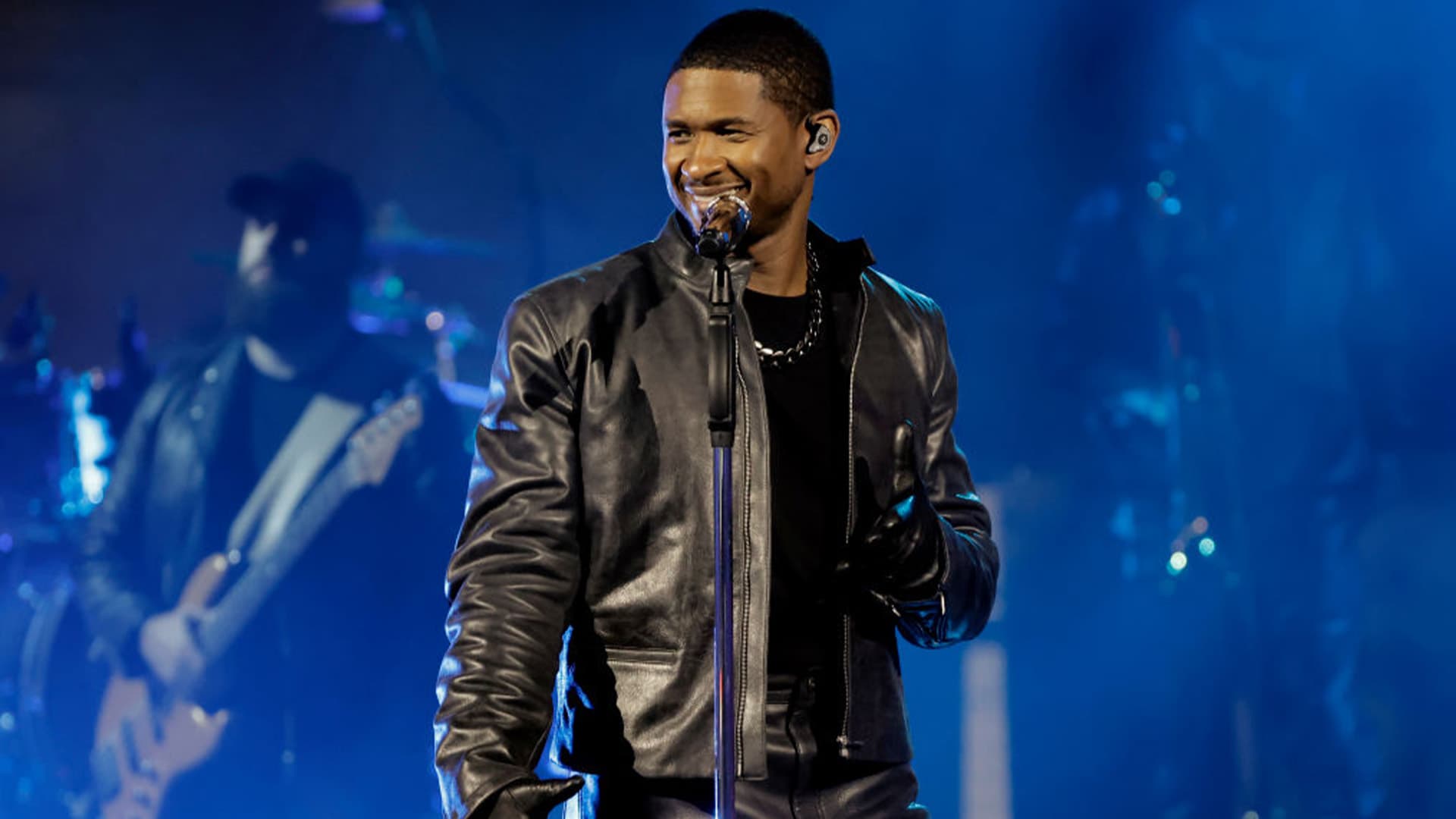 Usher's 2 Las Vegas Residencies Reportedly Raked In Over $100M Combined