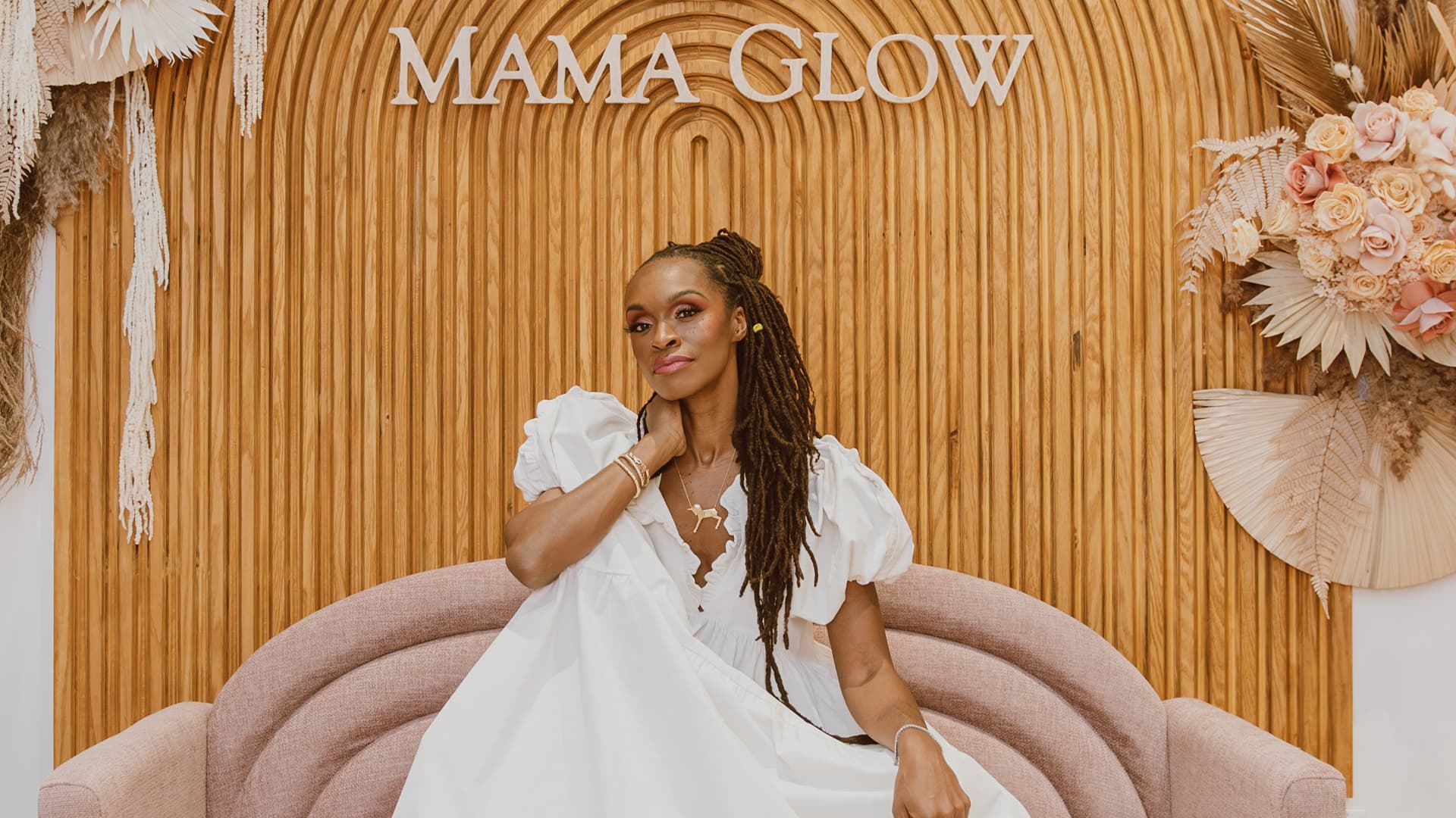 Latham Thomas Advocates For Black Women And Doulas' Role In Maternal Health Ahead Of World Doula Week Latham Thomas Advocates For Black Women And Doulas' Role In Maternal Health Ahead Of World Doula Week