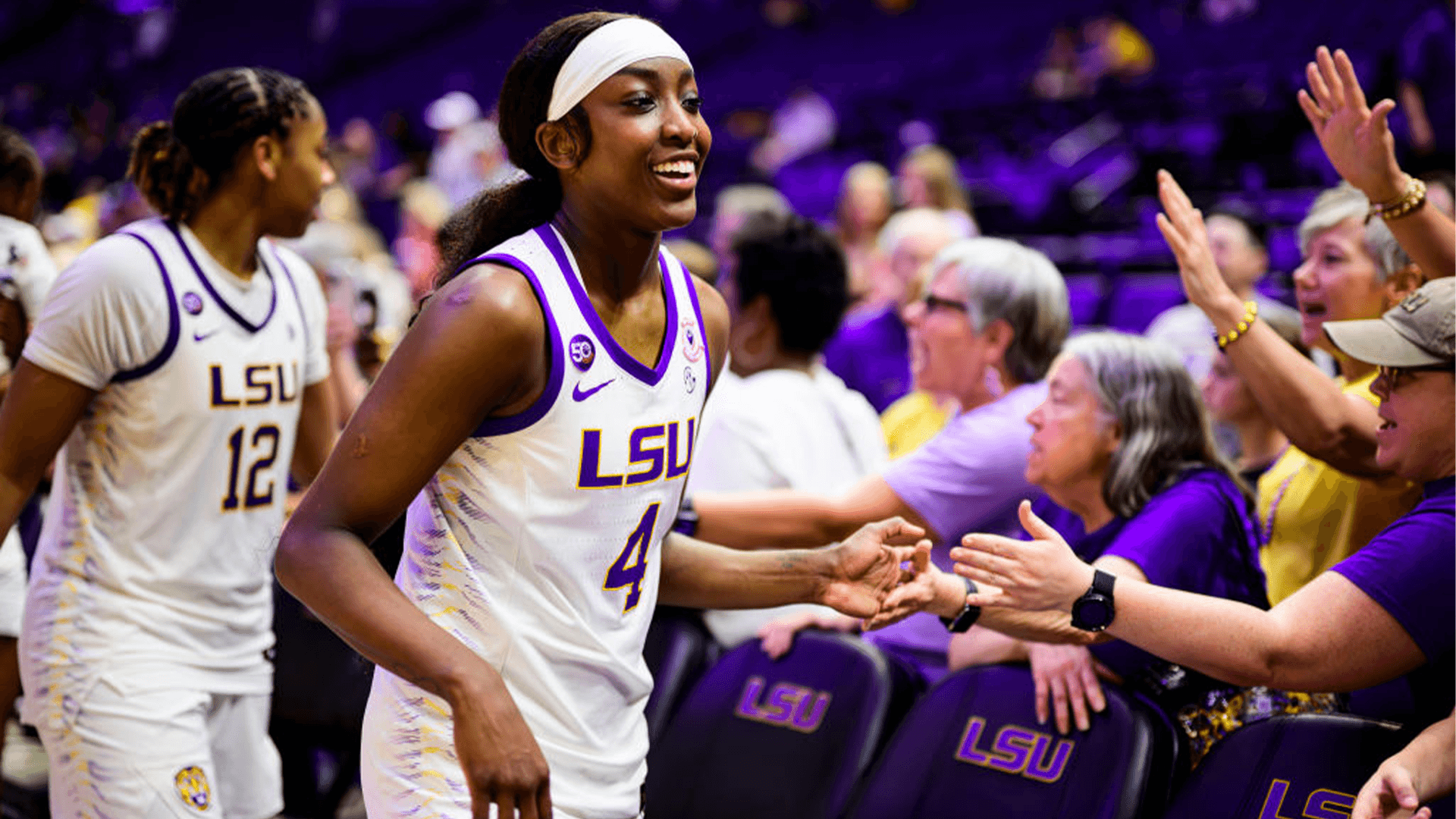 Flau'jae Johnson Partners With Experian To Help Clear $5M In Debt For Louisiana Families Flau'jae Johnson Partners With Experian To Help Clear $5M In Debt For Louisiana Families