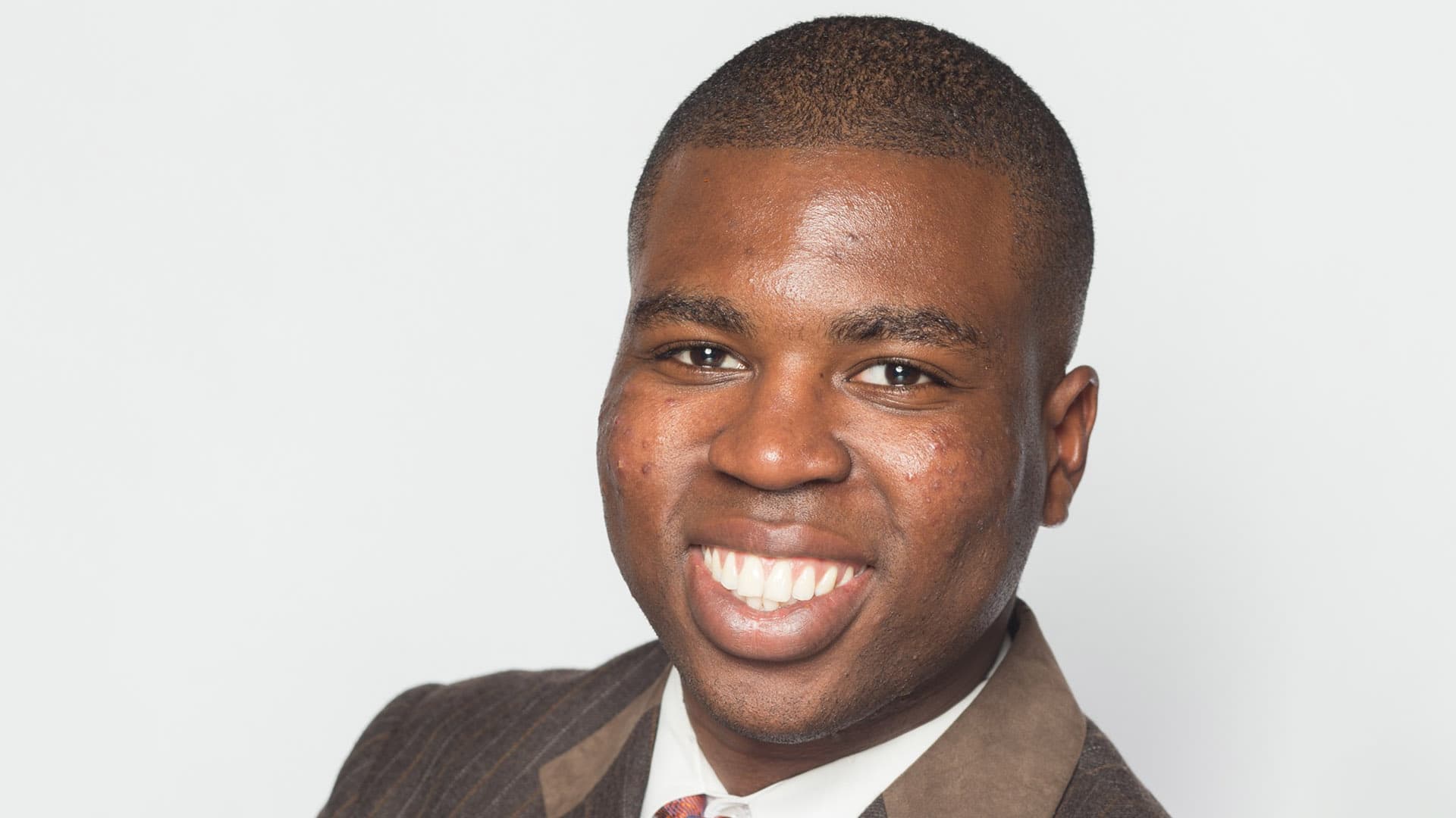 Hervé Aniglo Is Not Only A Data Analyst, He's Also A World Traveler On A Mission To Teach People How To Code Music Hervé Aniglo Is Not Only A Data Analyst, He's Also A World Traveler On A Mission To Teach People How To Code Music