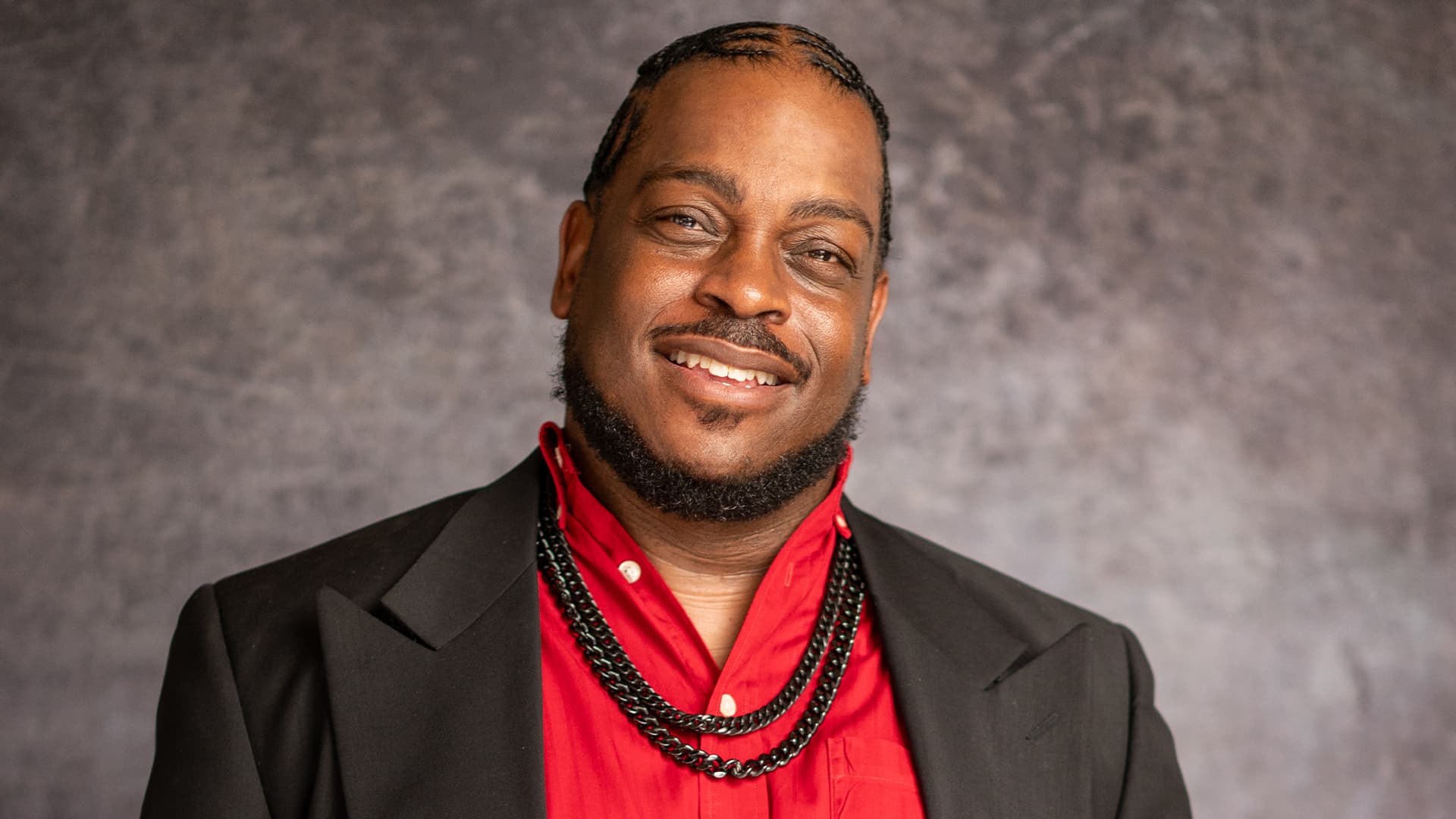 How Shon Jones' Upbringing Inevitably Led Him To Become A Cloud Solution Architect For A Big Tech Company