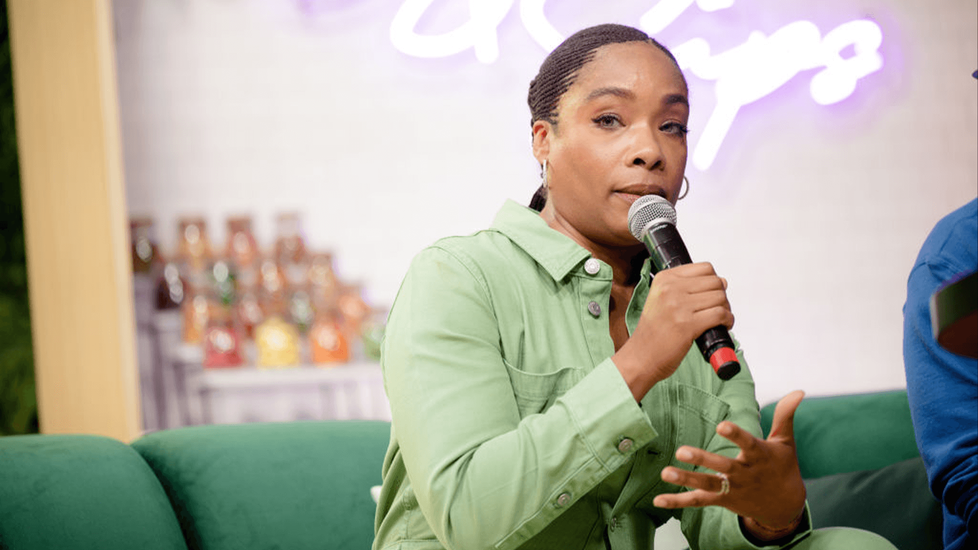 Uncle Nearest Founders Share New Claims As Receiver Shows Interest In Sale, Adding Shareholders Will Receive 'Significantly Less Value' Uncle Nearest Founders Share New Claims As Receiver Shows Interest In Sale, Adding Shareholders Will Receive 'Significantly Less Value'