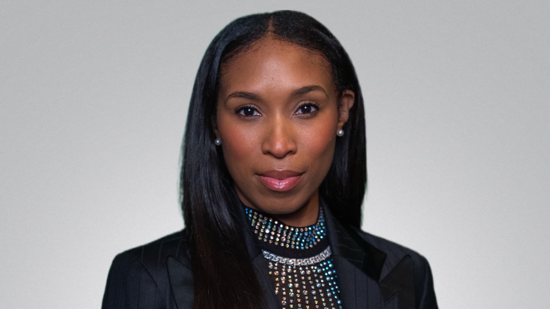 Mykel B. Davis Founded Muscle Up Mommy To Make Breastfeeding More Accessible, Helping Mothers Pump Hands-Free Anywhere At Anytime Mykel B. Davis Founded Muscle Up Mommy To Make Breastfeeding More Accessible, Helping Mothers Pump Hands-Free Anywhere At Anytime