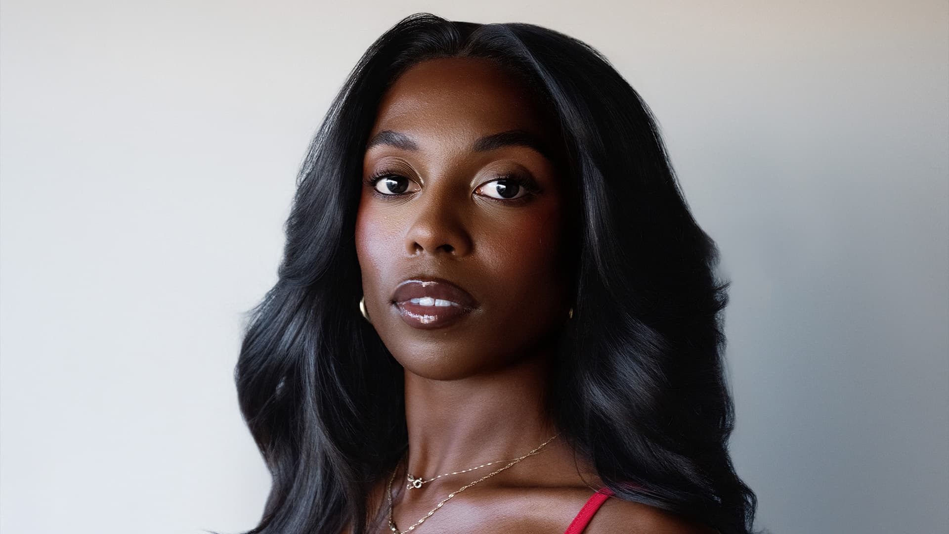 Toni Bravo Left A Career At Rare Beauty To Become A Full-Time Content Creator And Has Landed Beauty Partnerships With Tower 28 And More Toni Bravo Left A Career At Rare Beauty To Become A Full-Time Content Creator And Has Landed Beauty Partnerships With Tower 28 And More