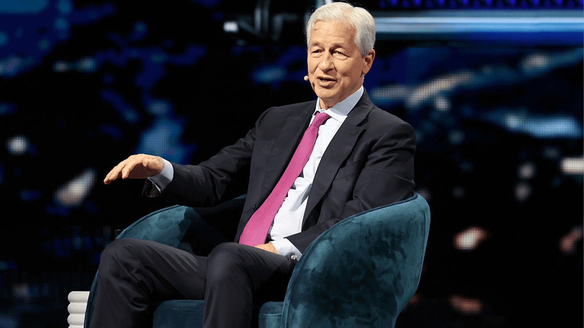 JPMorgan Chase CEO Jamie Dimon Says AI Could Bring 3-Day Work Weeks And Thinks ‘People Should Stop Sticking Their Heads In The Sand’ JPMorgan Chase CEO Jamie Dimon Says AI Could Bring 3-Day Work Weeks And Thinks ‘People Should Stop Sticking Their Heads In The Sand’